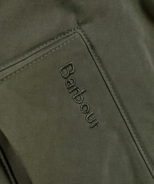 Barbour(バブアー)の「Barbour TRANSPORT コットンポリエステル ブルゾン(ブルゾン・メンズ・キャメル/グリーン・40/38/36)」の14枚目の写真