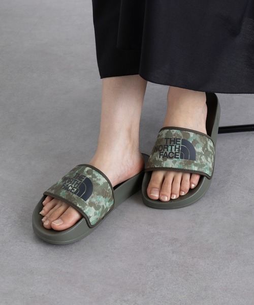 THE NORTH FACE(ザノースフェイス)の「【THE NORTH FACE】ベースキャンプスライドサンダル M BASE CAMP SLIDE III(サンダル・メンズ・ネイビー/オフホワイト/ブラック/カーキ/ホワイト・25cm/26cm/27cm/28cm)」の4枚目の写真