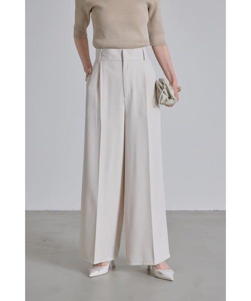 &. NOSTALGIA(アンドドットノスタルジア)の「センタープレスワイドタックパンツ(その他パンツ・レディース・ライトベージュ/ブラック/グレー/ピンク・S/M)」の2枚目の写真