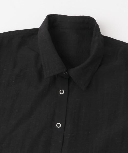 ITEMS URBANRESEARCH(アイテムズ アーバンリサーチ)の「ドットボタンシアーシャツ(シャツ/ブラウス・レディース・オフホワイト/ブルー/ブラック・FREE)」の19枚目の写真