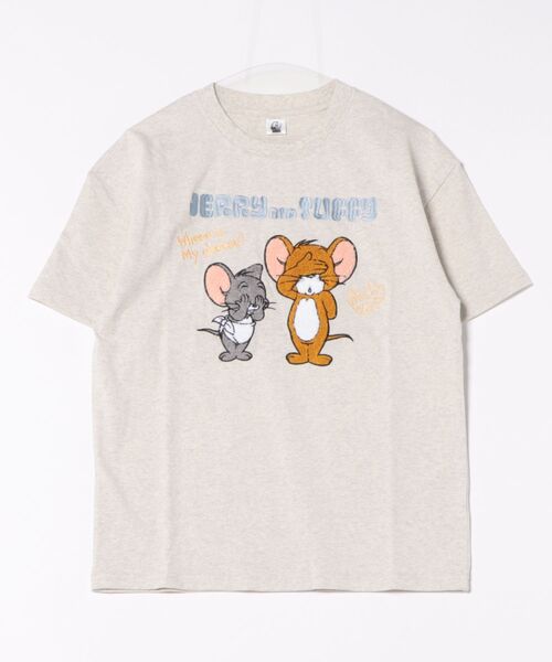 Tom&Jerry(トムアンドジェリー)の「【TOM AND JERRY/トムとジェリー】オリジナルデザインTシャツ ジェリー タフィー ドロップショルダー ビッグシルエット ユニセックス(Tシャツ/カットソー・メンズ・ベージュ系その他/ベージュ系その他2/ホワイト系その他3/パープル系その他3/ホワイト系その他2/ブルー系その他/ベージュ系その他5/ホワイト系その他4/パープル系その他5/ブラック系その他4/ブルー系その他7/ホワイト系その他7/ベージュ系その他6/ブラック系その他6・SMALL/LARGE/MEDIUM/X-LARGE)」の10枚目の写真