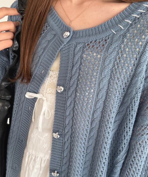 kutir（クティール）の「ハートボタンドロスト透かし編みカーディガン（カーディガン/ボレロ・レディース・レッド/サックスブルー/アイボリー・FREE）」の18枚目の写真