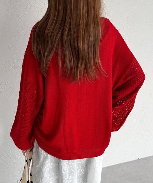 kutir（クティール）の「ハートボタンドロスト透かし編みカーディガン（カーディガン/ボレロ・レディース・レッド/サックスブルー/アイボリー・FREE）」の19枚目の写真