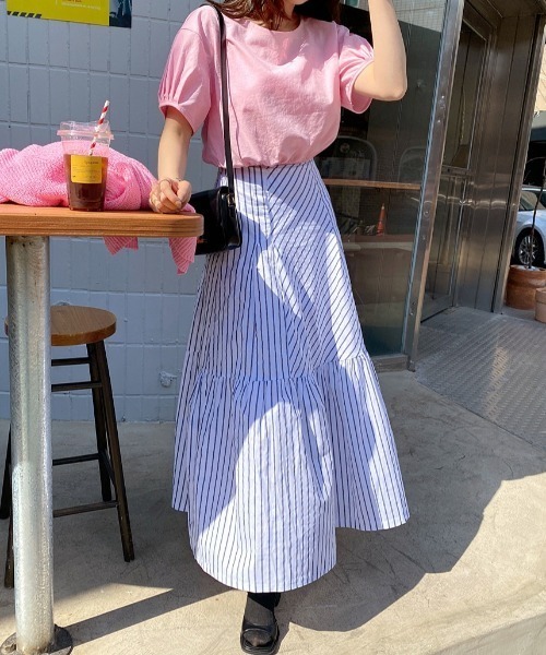 FREE STYLISTS(フリー スタイリスト)の「YUGA_YGMC Striped tiered flare skirt(スカート・レディース・ネイビー/ホワイト・FREE)」の4枚目の写真