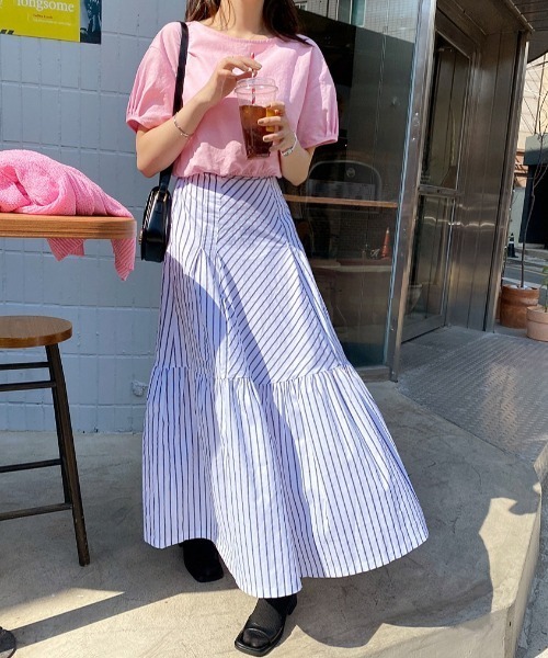 FREE STYLISTS(フリー スタイリスト)の「YUGA_YGMC Striped tiered flare skirt(スカート・レディース・ネイビー/ホワイト・FREE)」の5枚目の写真