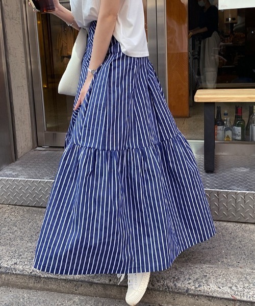 FREE STYLISTS(フリー スタイリスト)の「YUGA_YGMC Striped tiered flare skirt(スカート・レディース・ネイビー/ホワイト・FREE)」の9枚目の写真