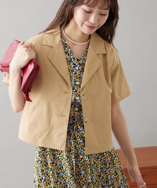 GEVACO（ゲバコ）の「【GEVACO】テーラー半袖ジャケット（その他アウター・レディース・ベージュ/ネイビー・ONE SIZE）」の2枚目の写真