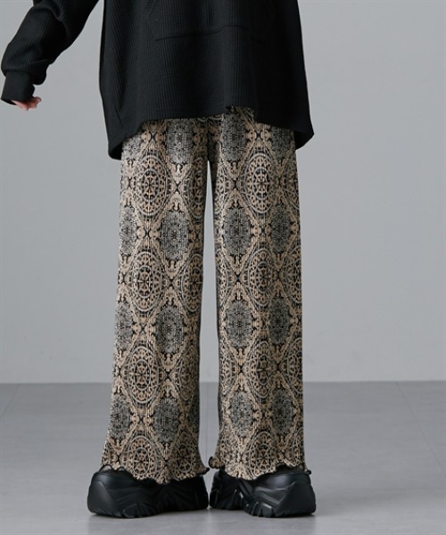 Soiunique（スワユニーク）の「デザイン総柄クリスタルプリーツパンツ［Soiunique］（その他パンツ・レディース・ブラック系1/ブラック系3/ブラウン系/ブラック系2・M/L）」の5枚目の写真