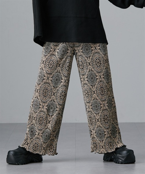 Soiunique（スワユニーク）の「デザイン総柄クリスタルプリーツパンツ［Soiunique］（その他パンツ・レディース・ブラック系1/ブラック系3/ブラウン系/ブラック系2・M/L）」の6枚目の写真