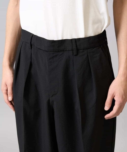 a.v.v(アーヴェヴェ)の「【速乾/イージーケア】2タックワイドイージースラックス【夏リライト】(その他パンツ・メンズ・ブラック・46/48/50)」の20枚目の写真