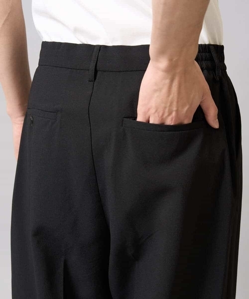 a.v.v(アーヴェヴェ)の「【速乾/イージーケア】2タックワイドイージースラックス【夏リライト】(その他パンツ・メンズ・ブラック・46/48/50)」の22枚目の写真