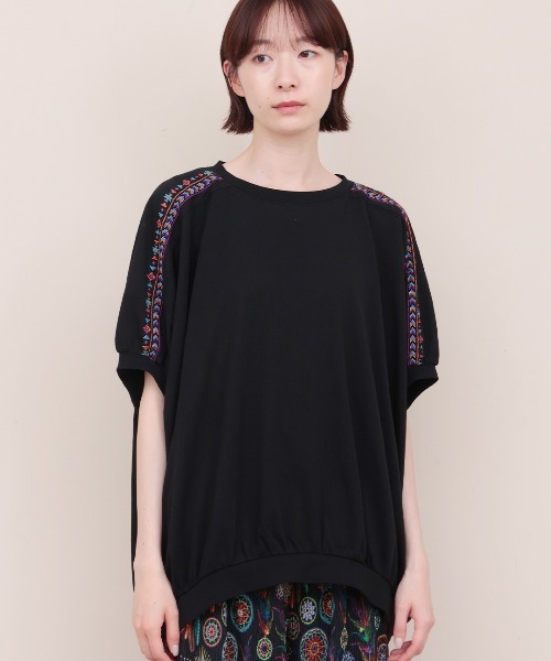 チチカカ（チチカカ）の「ドルマンプルオーバー（Tシャツ/カットソー・レディース・マスタード/オートミール/ブラック/グリーン・FREE）」の2枚目の写真
