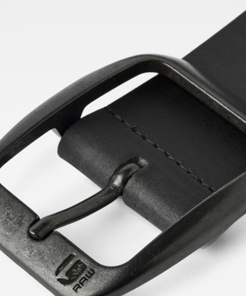 G-STAR（ジースター）の「Ladd Belt/メタルバックルレザーベルト（ベルト・メンズ・ダークブラウン/ブラック・85/90/95/80）」の4枚目の写真