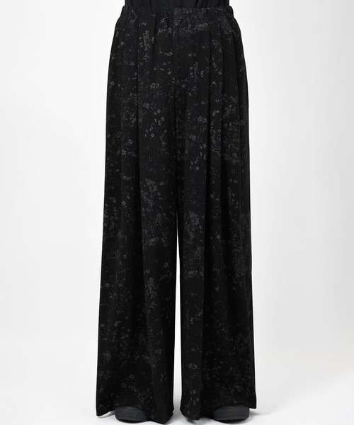 T-CLOTH SMALL FLOWER 3TUCK WIDE PANTS（スウェットパンツ
