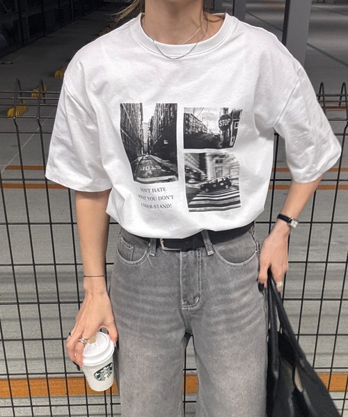 ISOOK（アイスー）の「オリジナルフォトプリントTシャツ(chiica original) / グラフィック フォトデザイン プリントT 半袖 オーバーサイズ ビックシルエット オーバーTシャツ メンズライク モード モノトーン モノクロ ホワイト 白 グレー（Tシャツ/カットソー・レディース・ホワイト/グレー・FREE）」の11枚目の写真