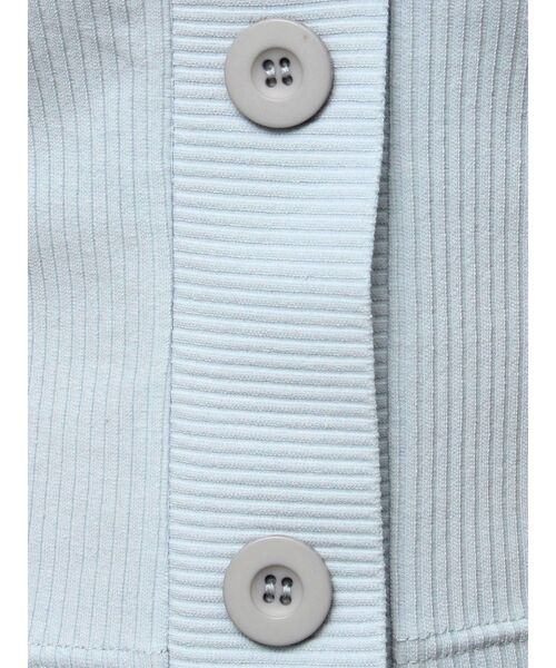 EMODA（エモダ）の「フロントボタンショートリブトップ（Tシャツ/カットソー・レディース・グレー/ホワイト/ピンク/ブラック/レッド・FREE）」の6枚目の写真