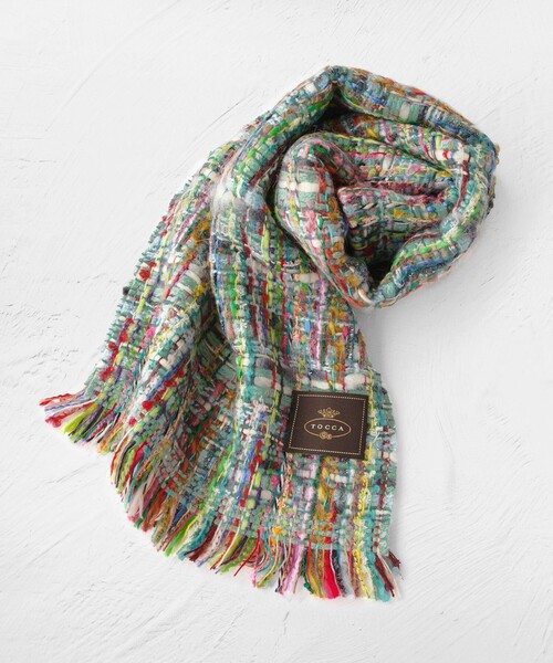 TOCCA（トッカ）の「TWEED STOLE ストール（マフラー・レディース・ピンク系/アイボリー系/レッド系/スカイブルー系・F）」の3枚目の写真