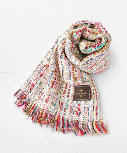 TOCCA（トッカ）の「TWEED STOLE ストール（マフラー・レディース・ピンク系/アイボリー系/レッド系/スカイブルー系・F）」の9枚目の写真