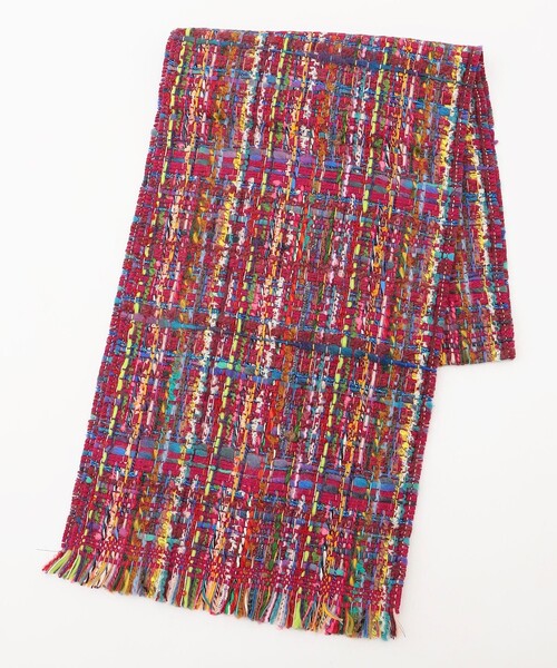 TOCCA（トッカ）の「TWEED STOLE ストール（マフラー・レディース・ピンク系/アイボリー系/レッド系/スカイブルー系・F）」の14枚目の写真