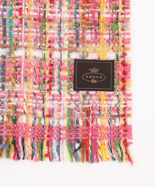 TOCCA（トッカ）の「TWEED STOLE ストール（マフラー・レディース・ピンク系/アイボリー系/レッド系/スカイブルー系・F）」の18枚目の写真