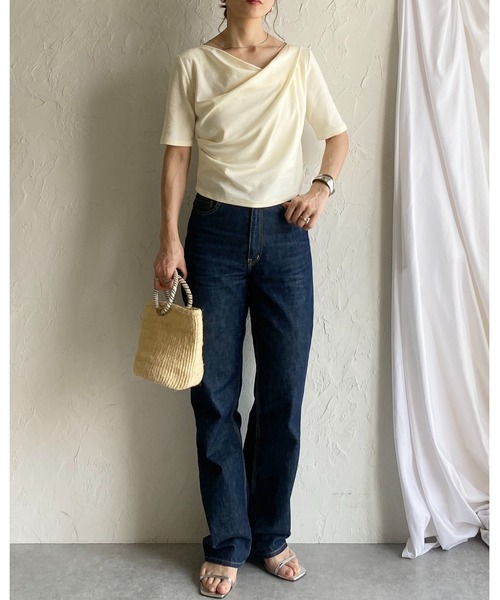 She's Closet(シーズクローゼット)の「半袖オフショルダードレープトップス/Tシャツ(Tシャツ/カットソー・レディース・ホワイト/アイボリー/ブラック・FREE)」の20枚目の写真