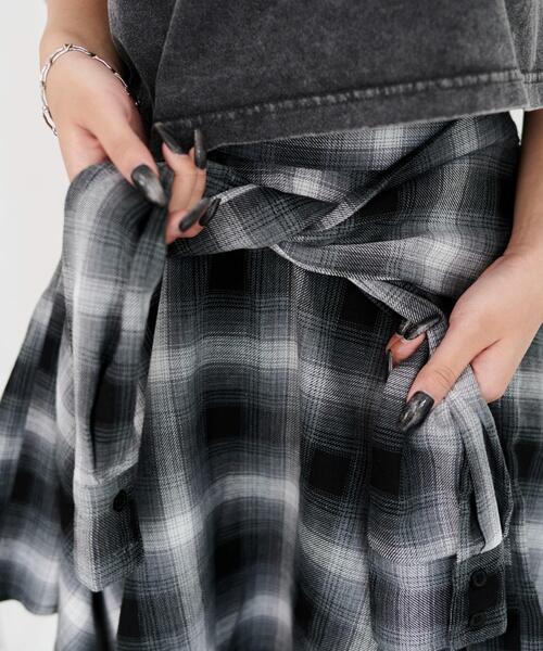 WEGO（ウィゴー）の「WEGO/【25年春夏新作】チェックシャツイレヘムミニスカート（スカート・レディース・ブラック/レッド・FREE）」の8枚目の写真