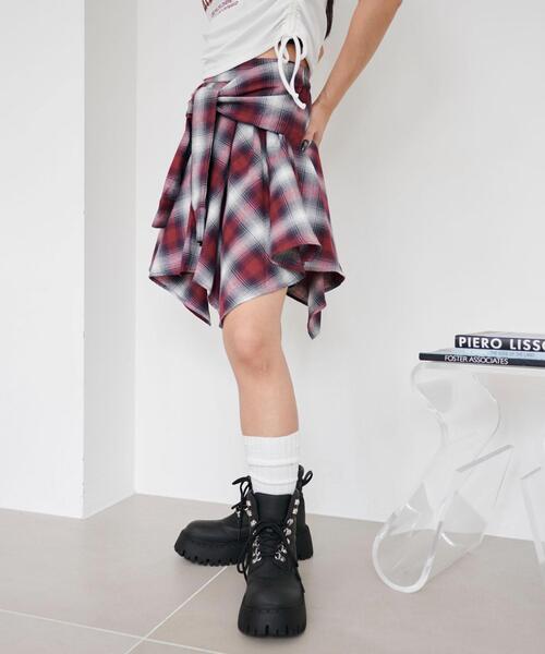WEGO（ウィゴー）の「WEGO/【25年春夏新作】チェックシャツイレヘムミニスカート（スカート・レディース・ブラック/レッド・FREE）」の19枚目の写真