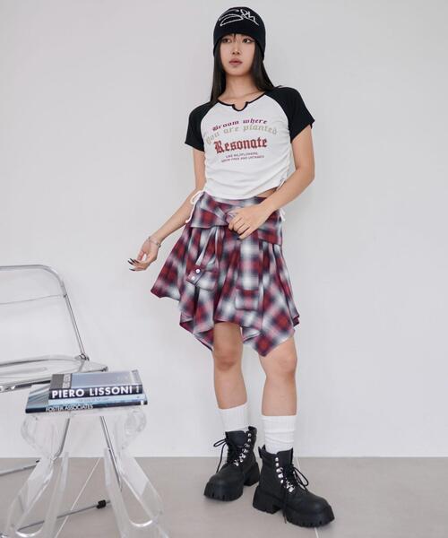 WEGO（ウィゴー）の「WEGO/【25年春夏新作】チェックシャツイレヘムミニスカート（スカート・レディース・ブラック/レッド・FREE）」の21枚目の写真
