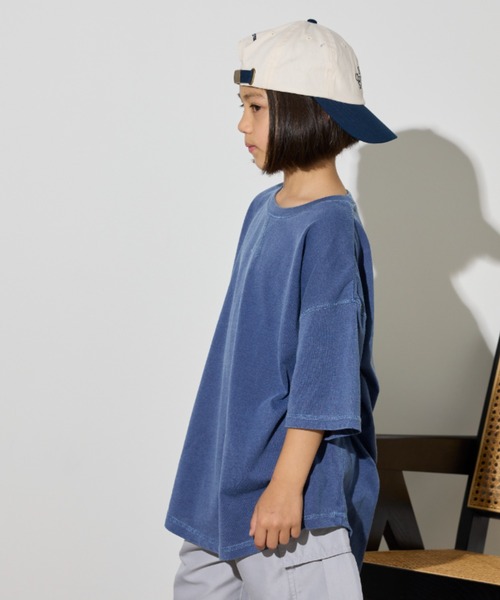 Auntie Rosa Holiday（アンティローザホリデー）の「オーバーサイズピグメントTEE（Tシャツ/カットソー・キッズ・ブラック/チャコールグレー/グリーン/ネイビー・130/140/150/160）」の13枚目の写真