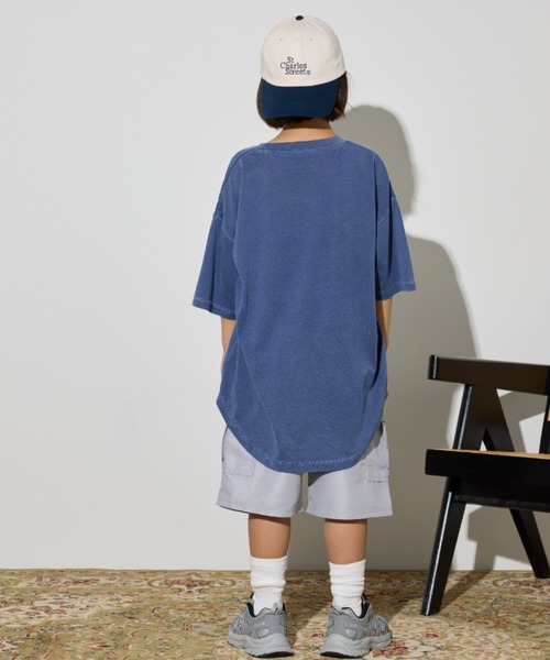 Auntie Rosa Holiday（アンティローザホリデー）の「オーバーサイズピグメントTEE（Tシャツ/カットソー・キッズ・ブラック/チャコールグレー/グリーン/ネイビー・130/140/150/160）」の19枚目の写真