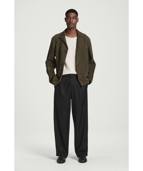 COS（コス）の「スリムフィット リブコットンタンクトップ（タンクトップ・メンズ・オフホワイト・XL/L）」の4枚目の写真