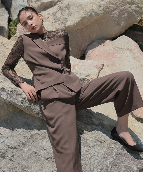 Callarus(カラルス)の「【オケージョン対応】アシメテーラードデザインレースブラウスワイドパンツドレス〔Callarus〕(パンツドレス・レディース・ブラウン/グレー/ブラック・3L/LL/L/M/S)」の16枚目の写真