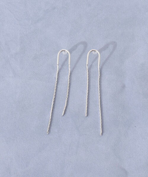 NOLLEY’S（ノーリーズ）の「【grace grace/グラスグラス】U字カイトピアス（ピアス（両耳用）・レディース・シルバー/ゴールド・FREE）」の2枚目の写真