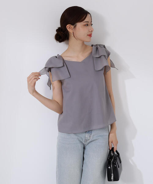 PROPORTION BODY DRESSING(プロポーションボディドレッシング)の「ショルダーリボンブラウス / 1215210704(シャツ/ブラウス・レディース・グレー/ブルー/ホワイト・SMALL/MEDIUM)」の5枚目の写真