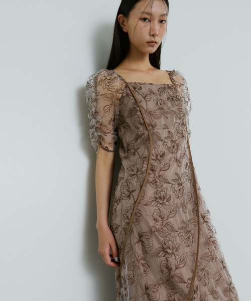 ウェーブパイピングフレアドレス / wave piping flare dress（ドレス