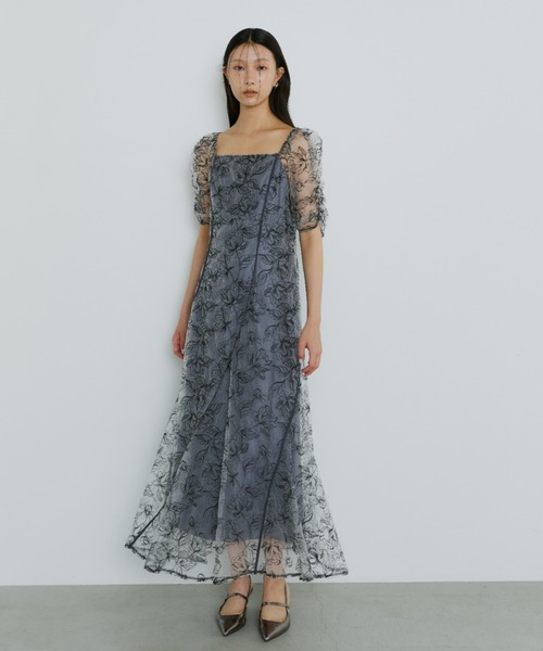 wave piping flare dress / ウェーブパイピングフレアドレス
