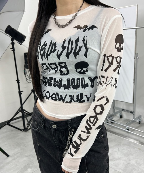 Figments(フィグメンツ)の「ゴシックロゴメッシュプルオーバー(Tシャツ/カットソー・レディース・ブラック/ホワイト・FREE)」の3枚目の写真