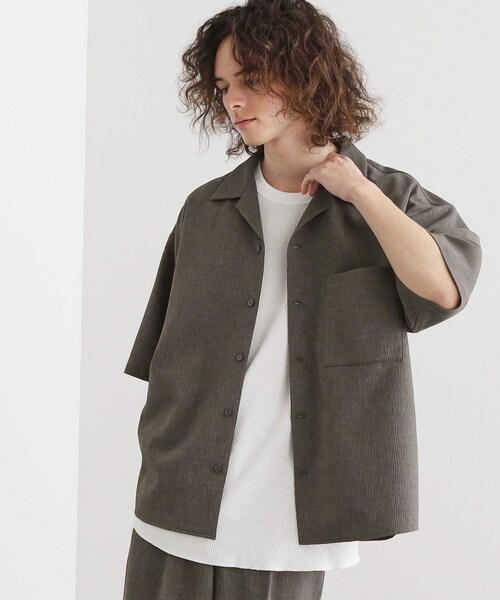 tk.TAKEO KIKUCHI（ティーケータケオキクチ）の「【セットアップ対応】テッククレープシャツ（シャツ/ブラウス・メンズ・チャコールグレー/ライトベージュ/ブラック・01/03/02）」の5枚目の写真