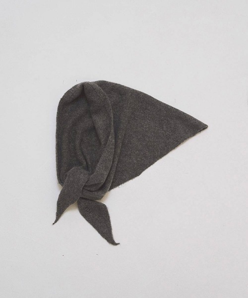 TODAYFUL(トゥデイフル)の「TODAYFUL Soft Knit Scarf ソフトニットスカーフ/12521039(バンダナ/スカーフ・レディース・チョコ/チャコールグレー・ONE SIZE)」の13枚目の写真