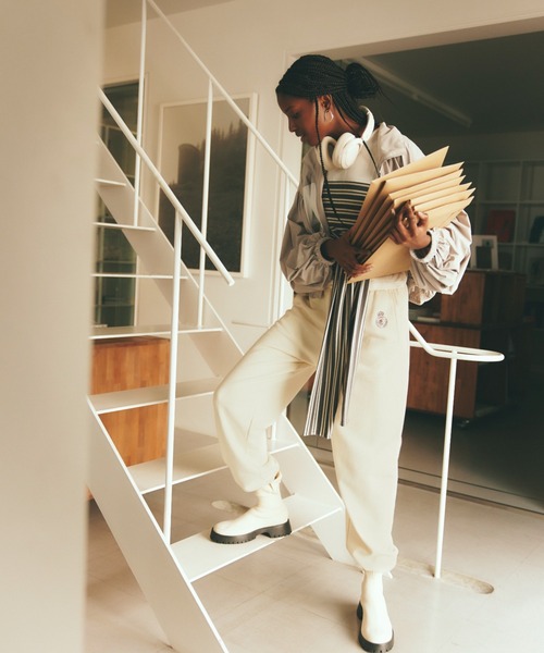 emmi（エミ）の「eco ニットブーツ（ブーツ・レディース・ブラウン/アイボリー/ブラック・22.5/23/23.5/24/24.5/25）」の12枚目の写真