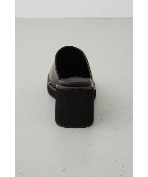 AZUL by moussy（アズールバイマウジー）の「スタッズデザインミュール（サンダル・レディース・ブラウン/ブラック・SMALL/MEDIUM/LARGE）」の22枚目の写真