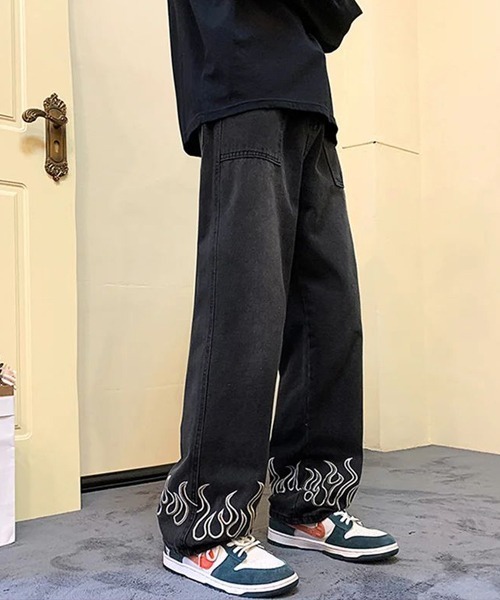 セール】/裾ファイヤーパターンデニムパンツ/（デニムパンツ）｜NO WAY