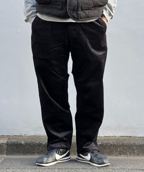 ROARK REVIVAL(ロアークリバイバル)の「【ROARK】 TRAVELPANT CORDUROY - RELAX(その他パンツ・メンズ・ブラック・MEDIUM/X-LARGE/LARGE)」の1枚目の写真