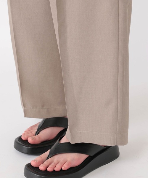 studio CLIP（スタディオクリップ）の「【daily CLIP】サマートラウザーパンツ（スラックス・レディース・チャコール/ベージュ・MEDIUM/LARGE）」の11枚目の写真