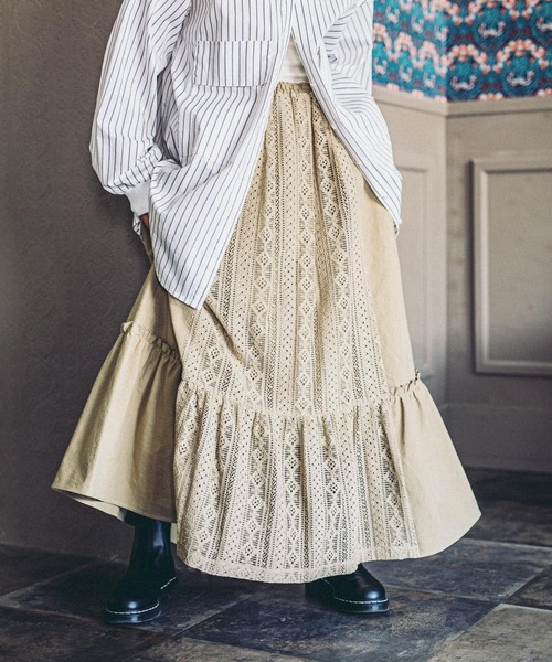 niko and...（ニコアンド）の「【MODE NORM CORE】レースパッチワークマキシスカート（スカート・レディース・スモーク/キャメル/アイボリー・MEDIUM/LARGE）」の2枚目の写真