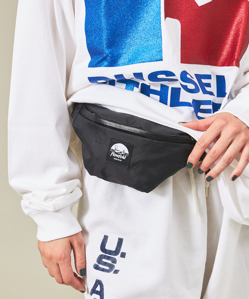 Flowfold(フローフォールド)の「【Flowfold/フローフォールド】FANNY PACK_SMALL/ファニーバッグ/ウエストポーチ(ボディバッグ/ウエストポーチ・メンズ・ブラック/パープル/ダークベージュ/ホワイト・フリー)」の1枚目の写真