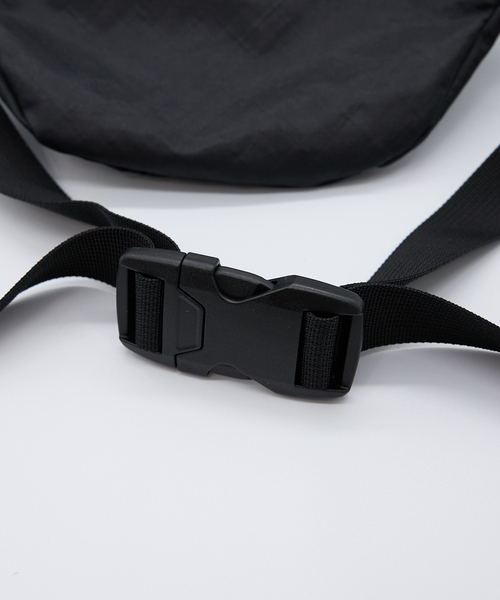 Flowfold(フローフォールド)の「【Flowfold/フローフォールド】FANNY PACK_SMALL/ファニーバッグ/ウエストポーチ(ボディバッグ/ウエストポーチ・メンズ・ブラック/パープル/ダークベージュ/ホワイト・フリー)」の15枚目の写真