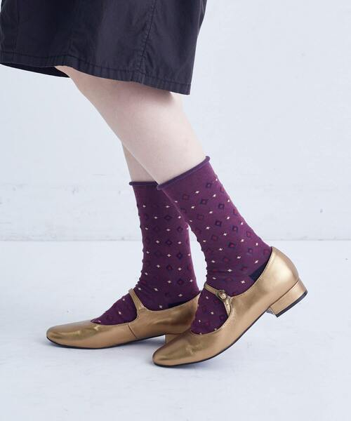 conges payes ADIEU TRISTESSE（コンジェ ペイエ アデュートリステス）の「ネクタイ風柄ソックス（ソックス/靴下・レディース・ボルドー/ブラック系その他・FREE）」の4枚目の写真