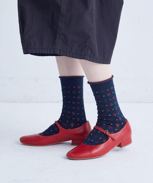 conges payes ADIEU TRISTESSE（コンジェ ペイエ アデュートリステス）の「ネクタイ風柄ソックス（ソックス/靴下・レディース・ボルドー/ブラック系その他・FREE）」の6枚目の写真