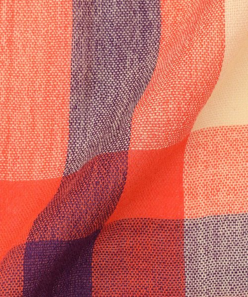 FRAPBOIS（フラボア）の「チェックストール（ストール/ショール・レディース・ブルー/ピンク/ネイビー・FREE）」の6枚目の写真